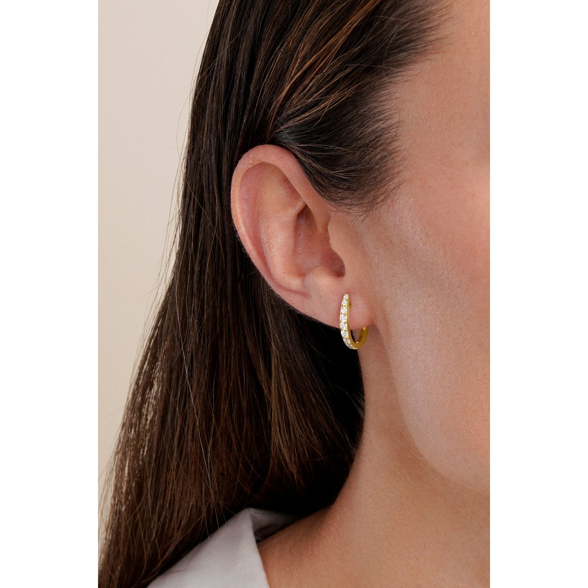 Gold-plated silver pointed hoops with zircons