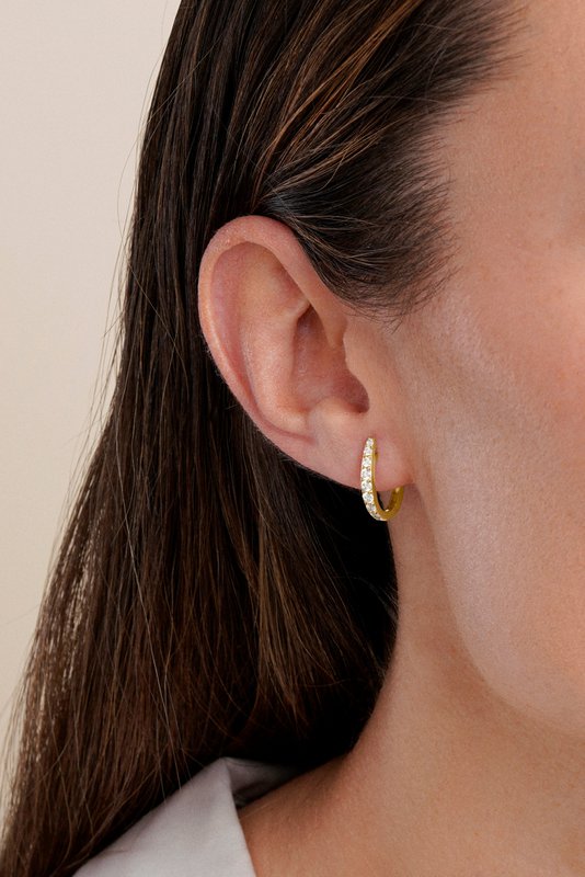 Gold-plated silver pointed hoops with zircons