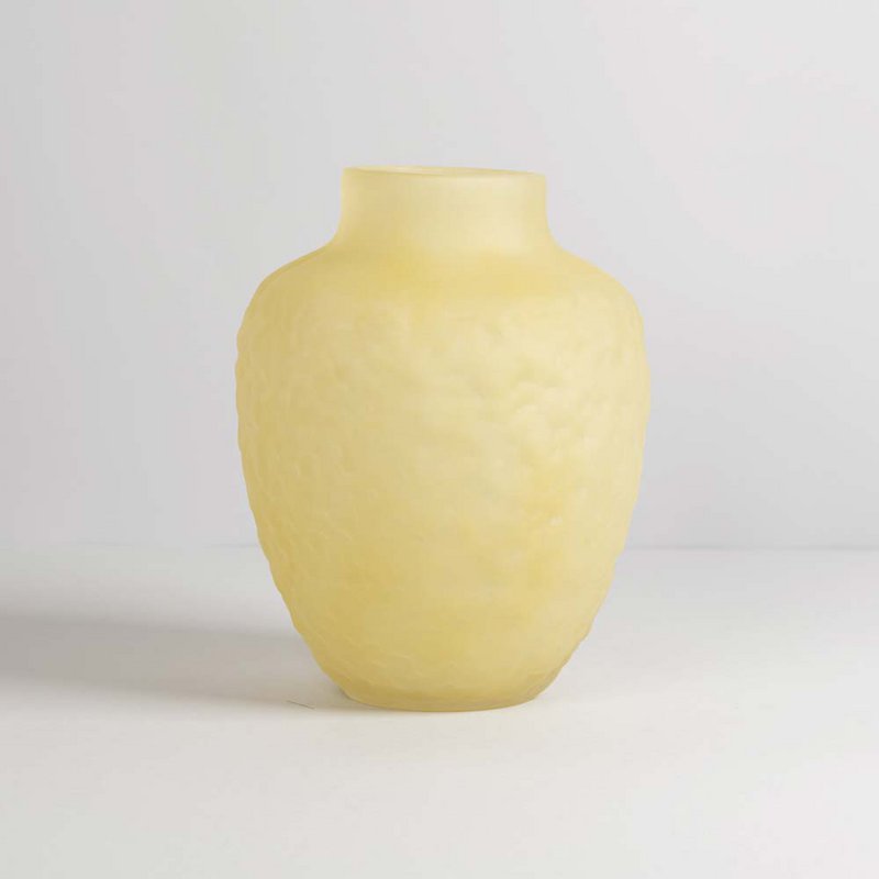 Kleine pastellfarbene Amphorenvase