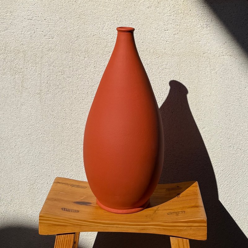 The tamuda vase - terracotta mat