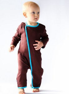 IM VERKAUF Easy Change Onesie