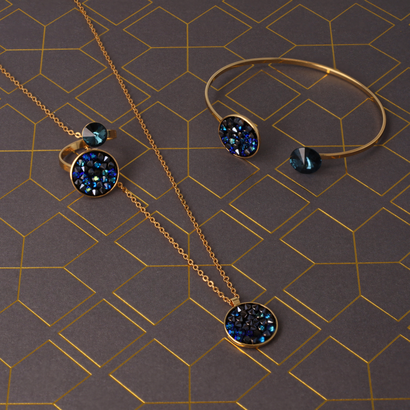 Classic Necklace Bermuda Blue