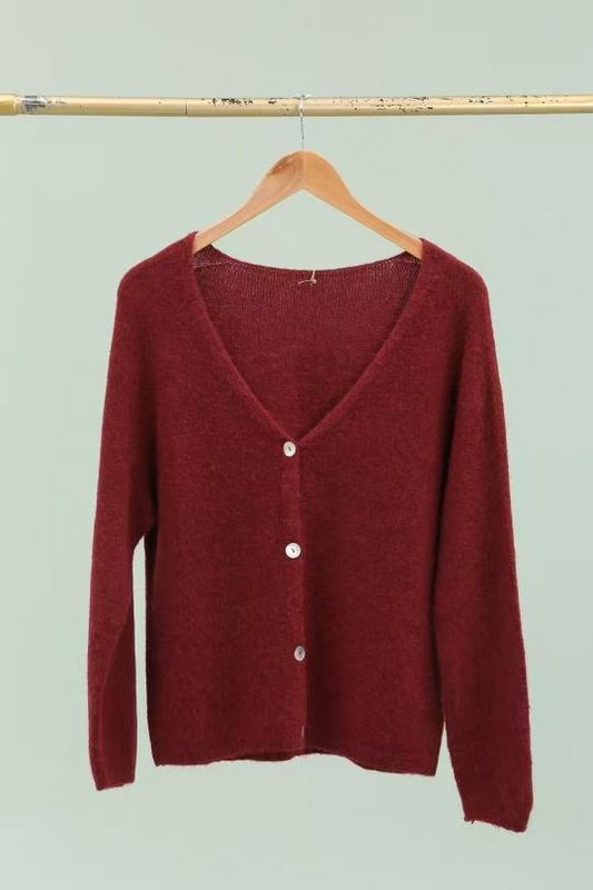 Gilet cardigan col V RÉF. 1026