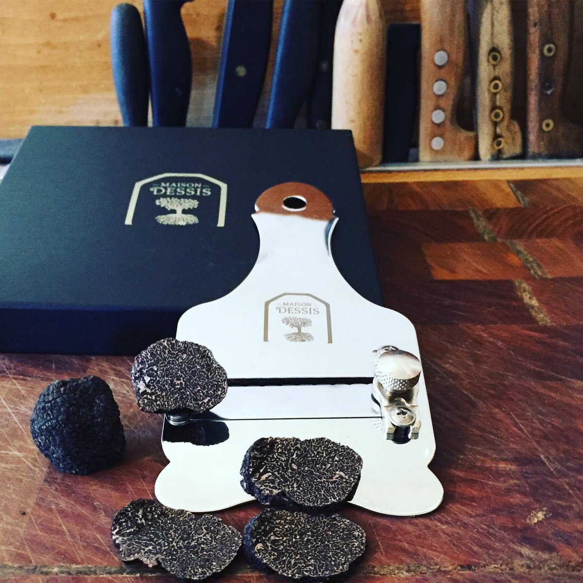 Roestvrijstalen mandoline voor truffels