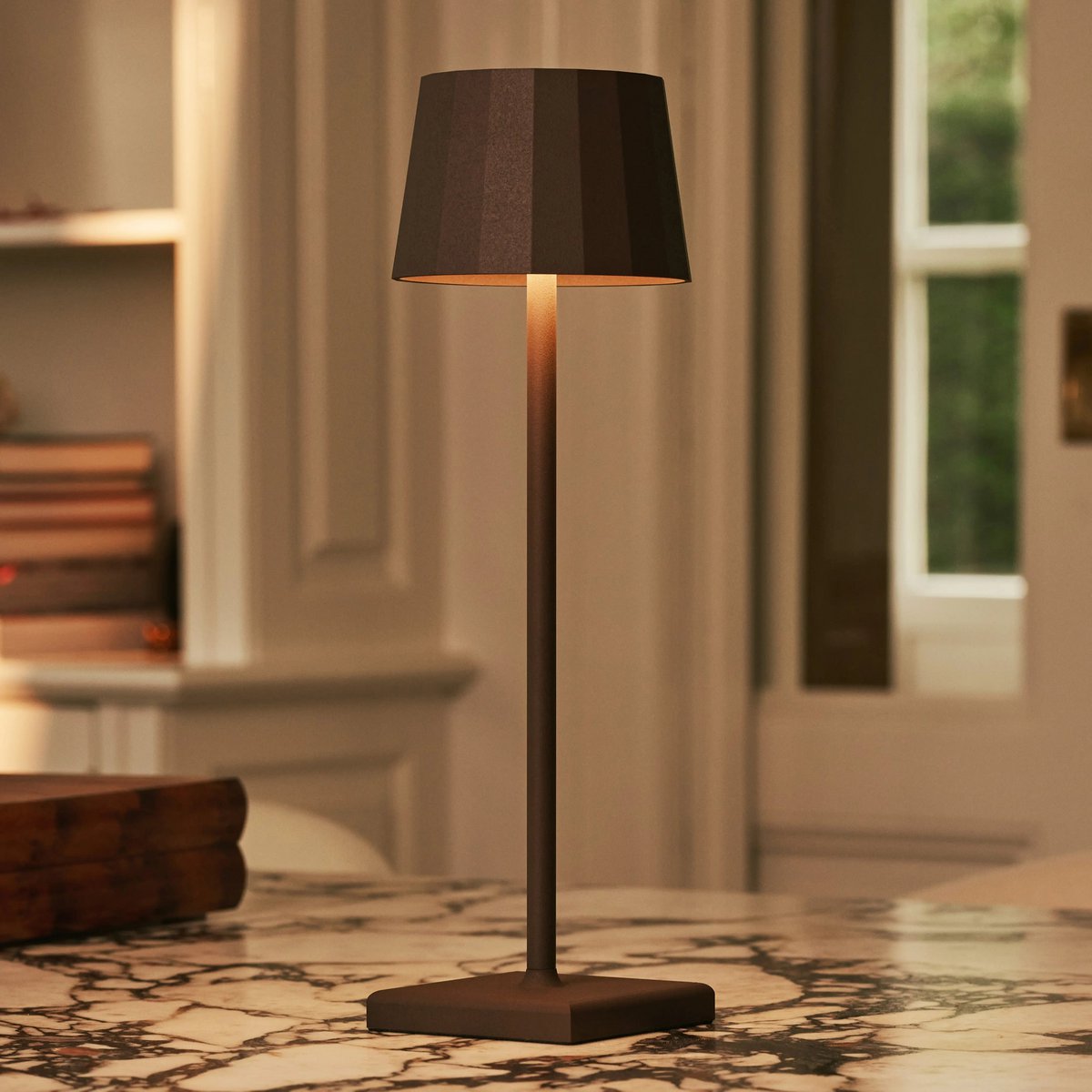 Wouter Mokkabraune wiederaufladbare Tischlampe