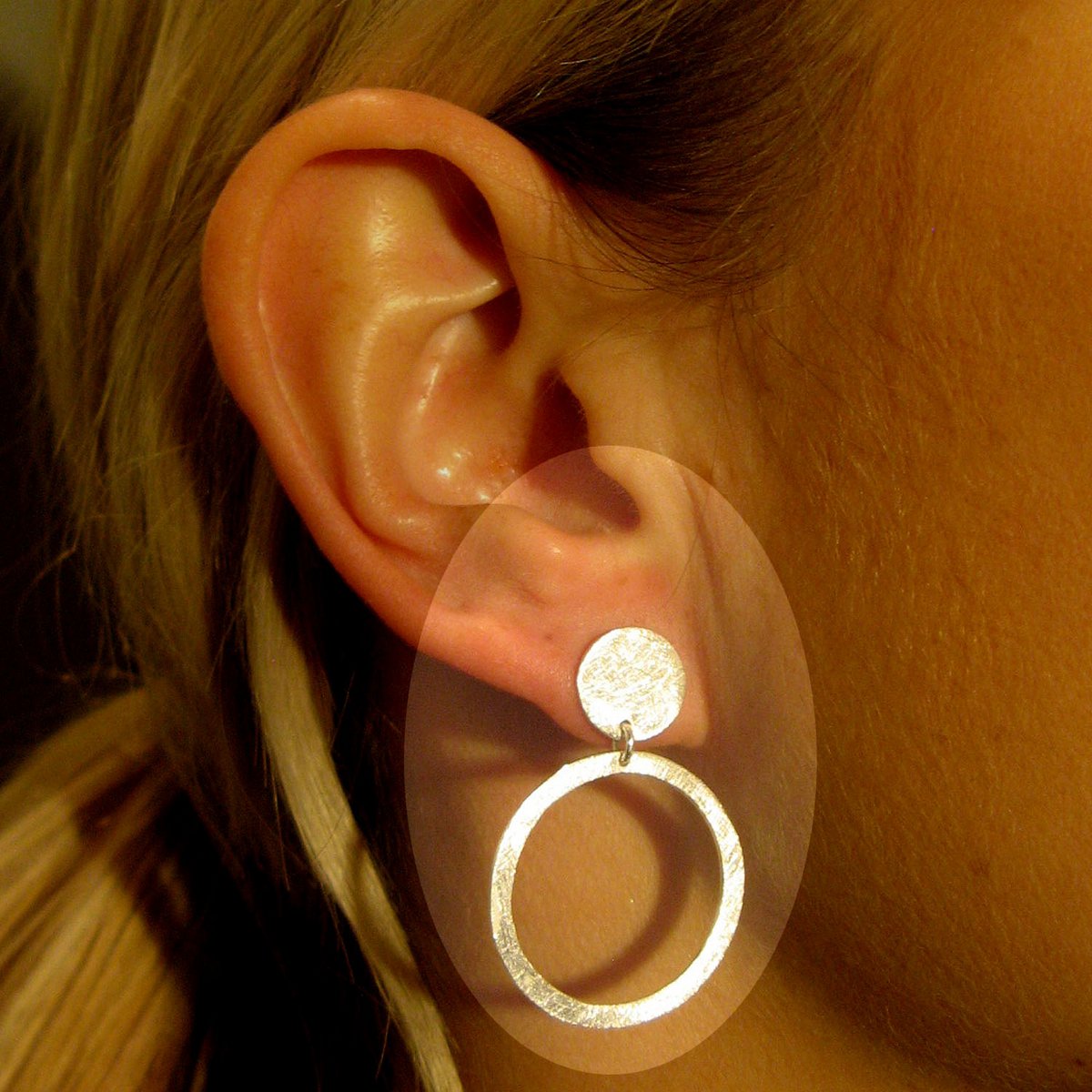 E 986 Ohrstecker, Silber