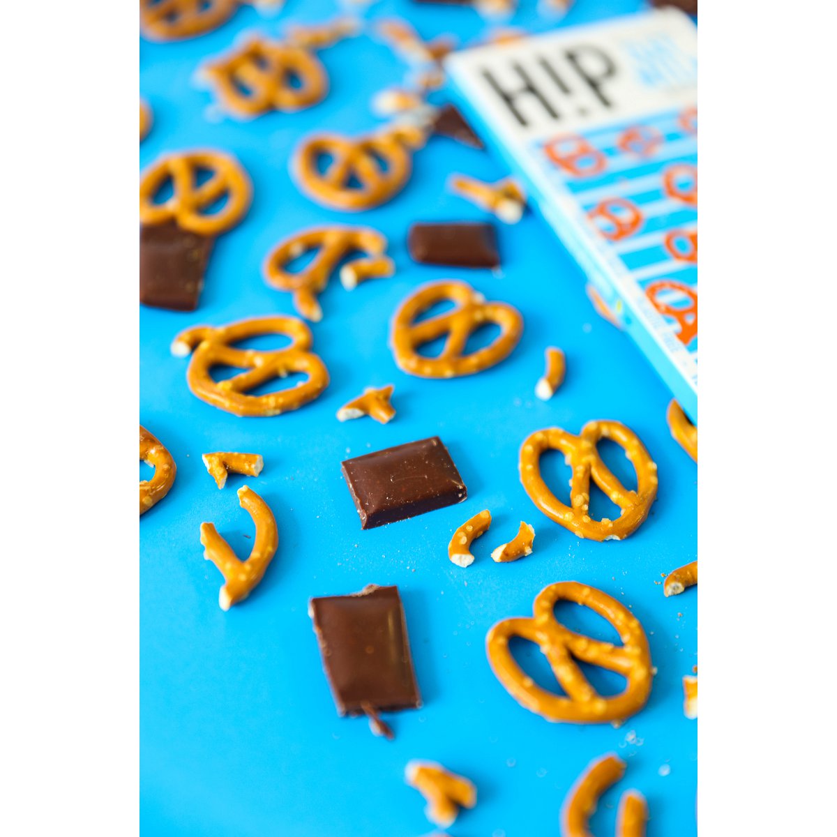 Barretta vegana di cioccolato al latte e avena H!P Pretzel salati