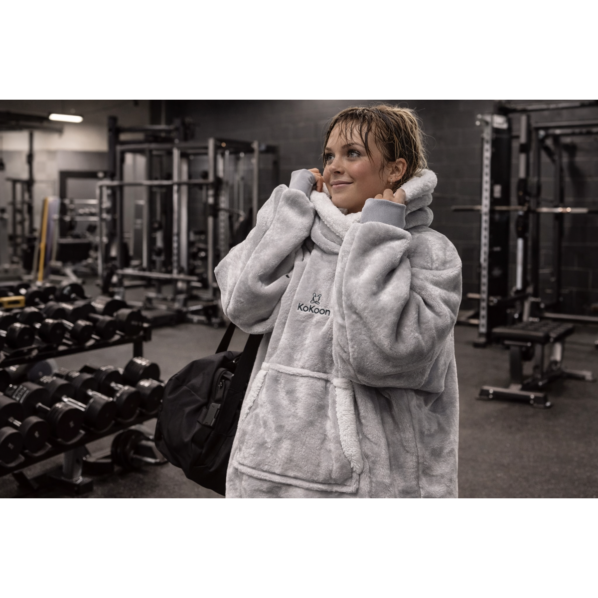 KoKoon sportponcho met capuchon – na het sporten en herstellen – onmiddellijke warmte – fitness, dans, rugby – ultrazacht – universele maat