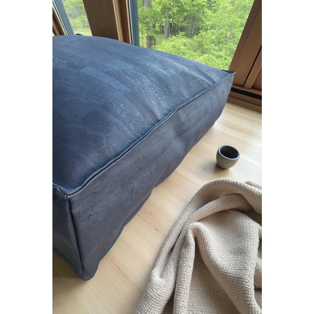 Blu maestoso | Collezione di sughero | Pouf e seduta a terra