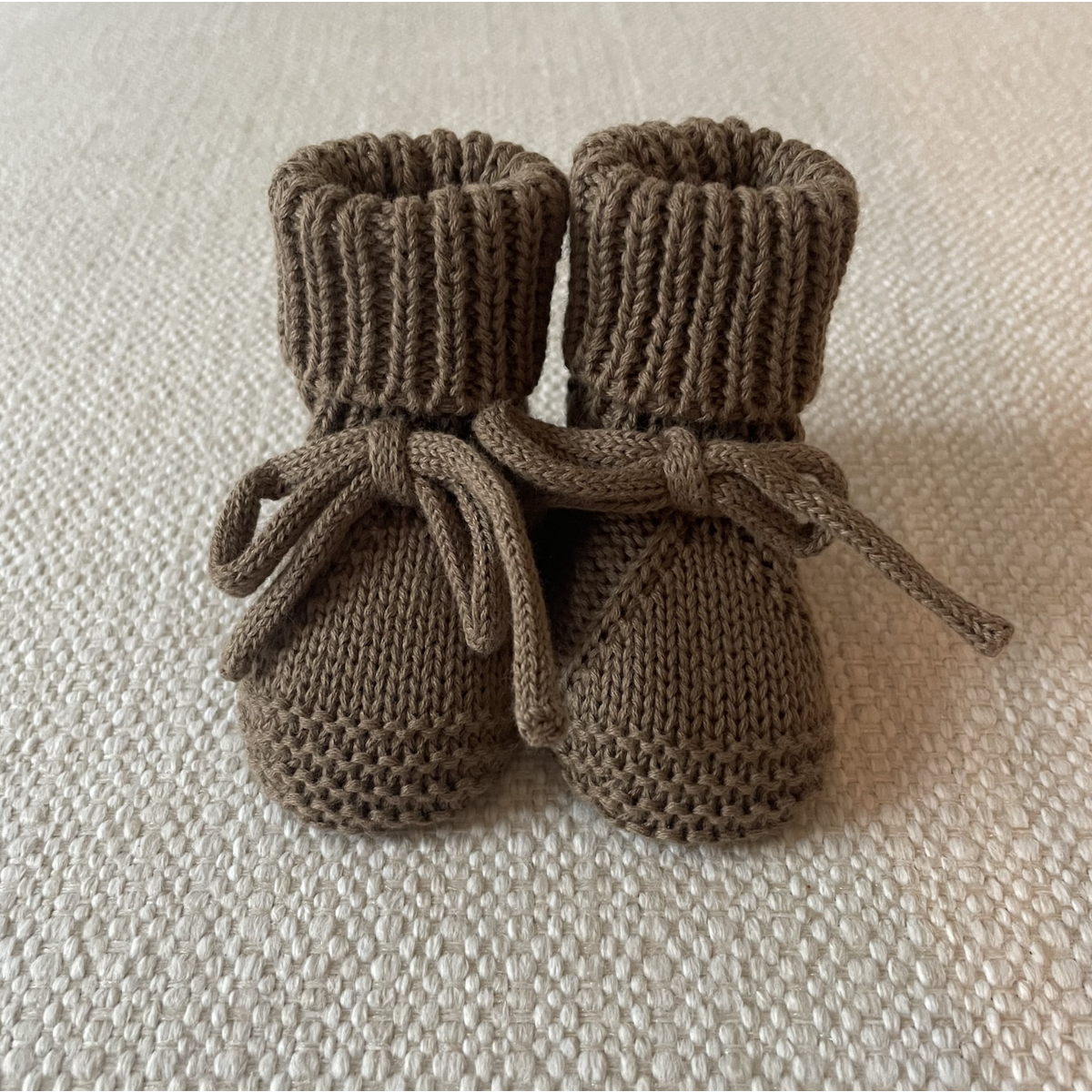 Gestrickte Babyschuhe | Babyschuhe | Chunky Baby Booties | Efeu und Soof