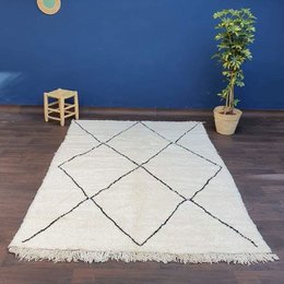 Berberteppich Großer schwarzer Diamant nach Maß