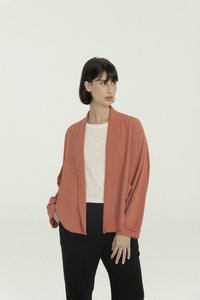 19h - linen kimono