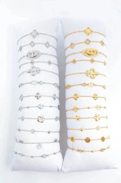 Lots de bijoux avec présentoir