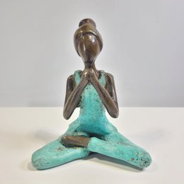 Bronze-Skulptur Yoga "Danielle" | by Hamidou | verschiedene Farben und Größen