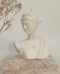 Artemis Candle