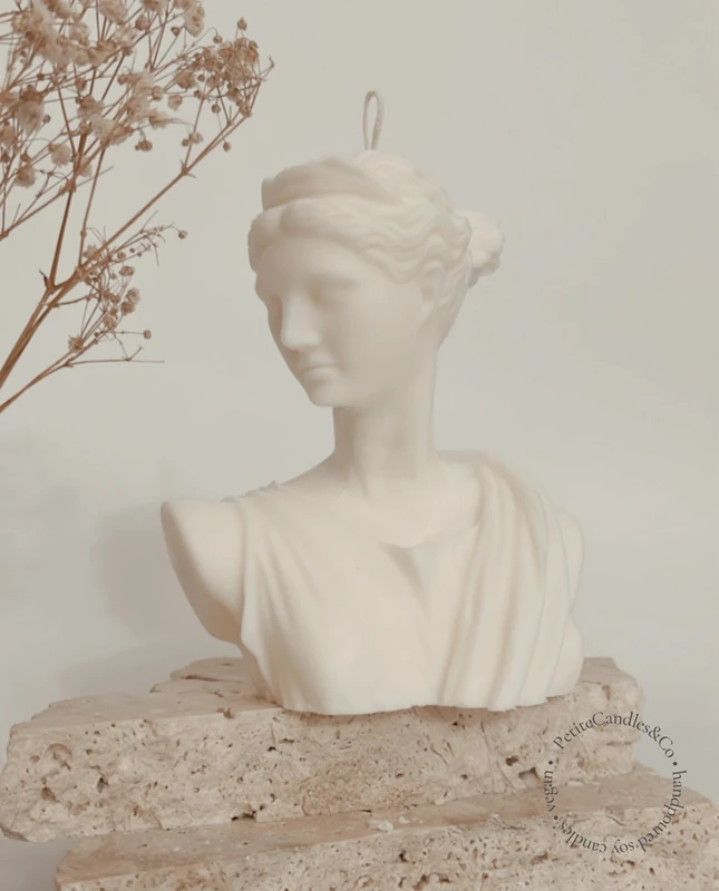 Artemis Candle