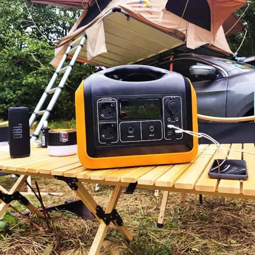 1200WH Nomadic Battery Kit + 2 110W solpaneler
