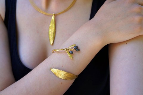 Gouden olijftak manchetarmband: verstelbare sterling zilveren armband