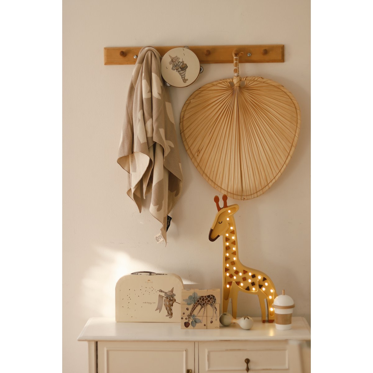 LITTLE LIGHTS GIRAF LAMPE