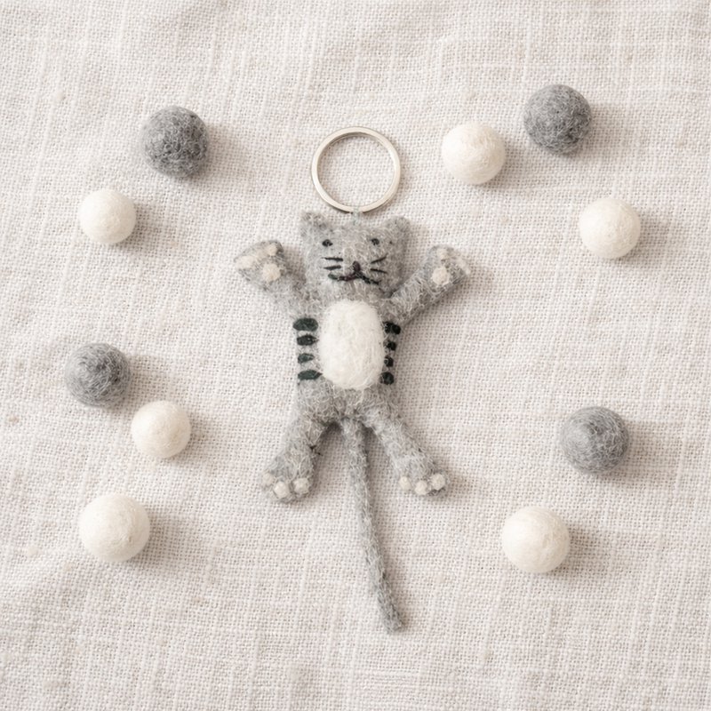Llavero gato gris