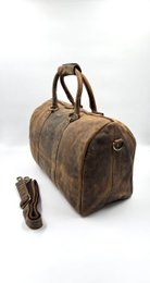 Borsa da viaggio in pelle marrone "Hunter" fatta a mano - Borsone compatto artigianale da 45 cm con divisorio sicuro in velcro