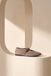 MERCHE TAUPE – Bailarinas con tachuelas