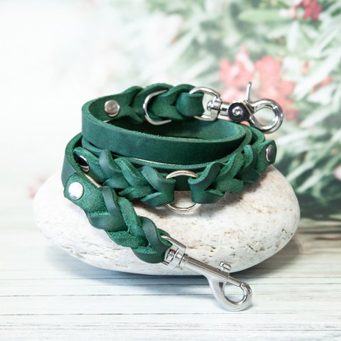 Leather dog leash | Green | Leather leash | Length 180 cm | 2-way adjustable | Handcrafted