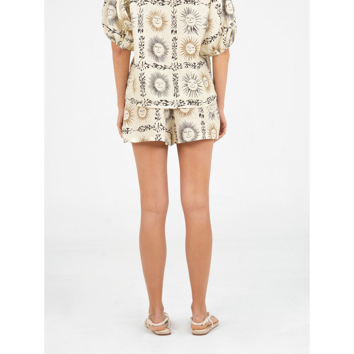 Soleil Spirit short met zonprint