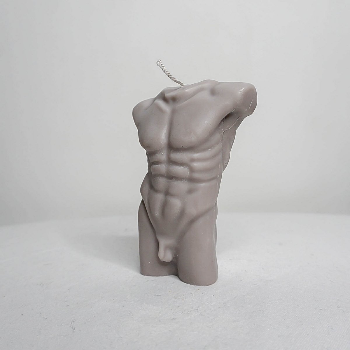 Bougie torse des hommes Amari
