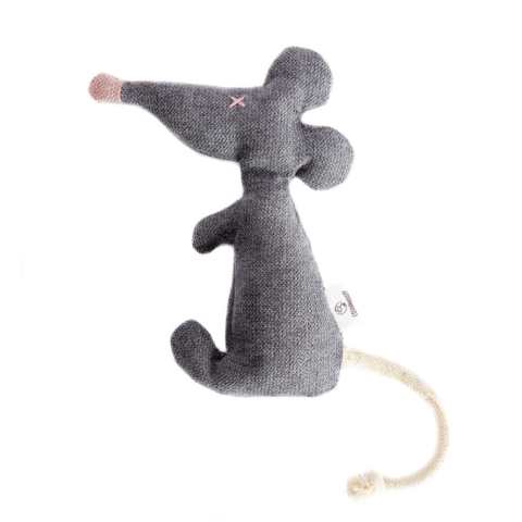 Handgefertigtes süßes RAT-Katzenspielzeug. Innen Katzenminze und Buchweizenschale.