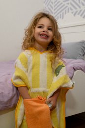 Poncho Pedro Pera con cappuccio in spugna di cotone per bambini