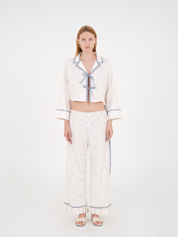 Cosmopolitan White Cropped Slow-printet skjorte