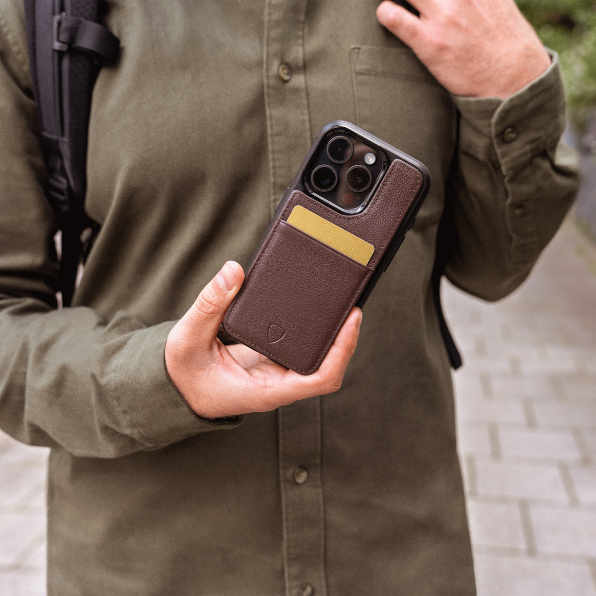 Etui-portfel ETON do iPhone'a 16 Pro