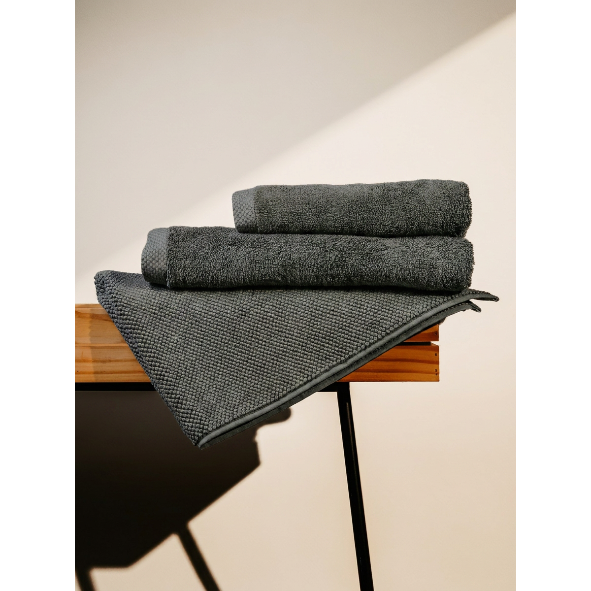Pamukia GOTS Organic Cotton Bathroom Set for One – Towel, Bath Towel & Bath Mat | Essence Collection