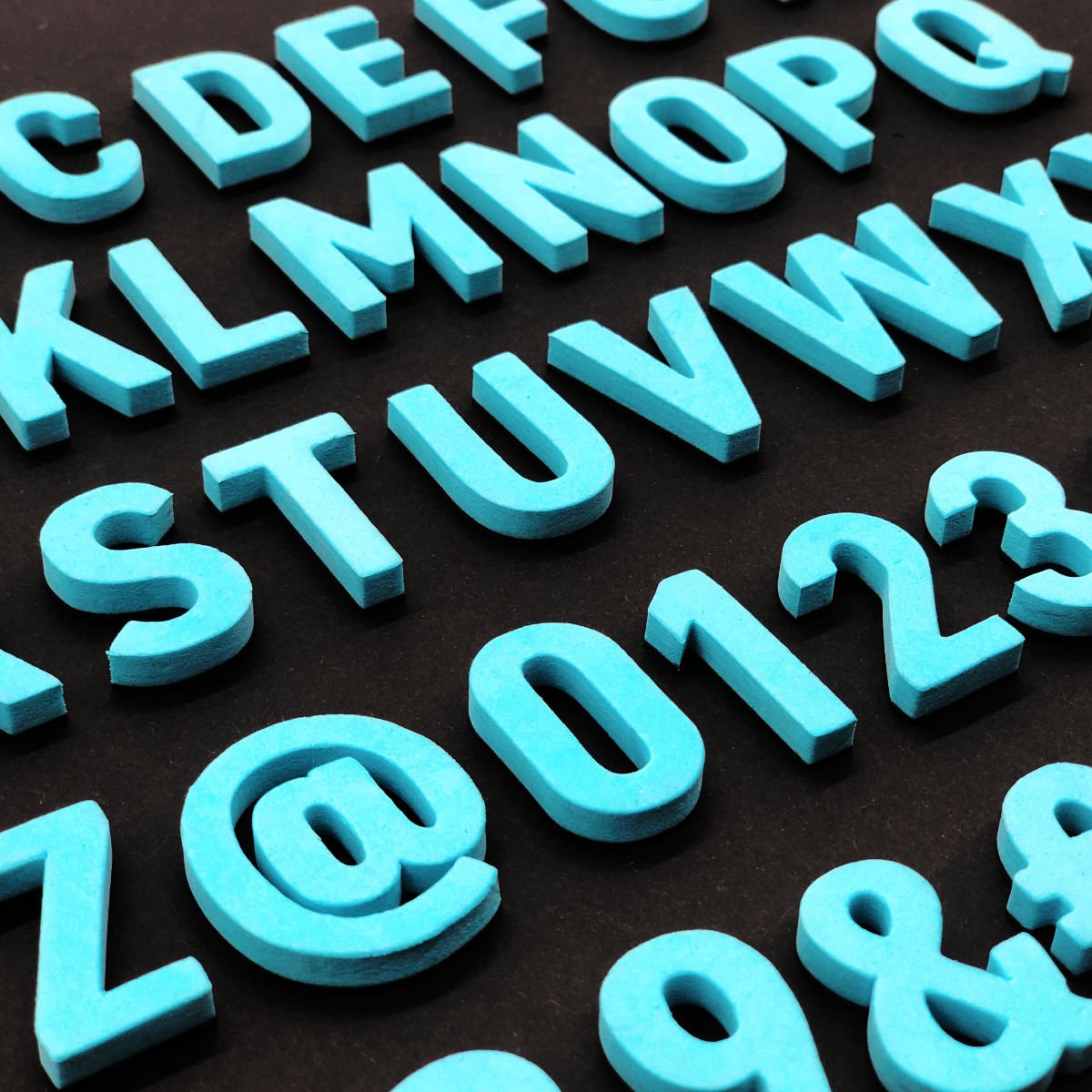 Modern magnetic letters - Unique Colors