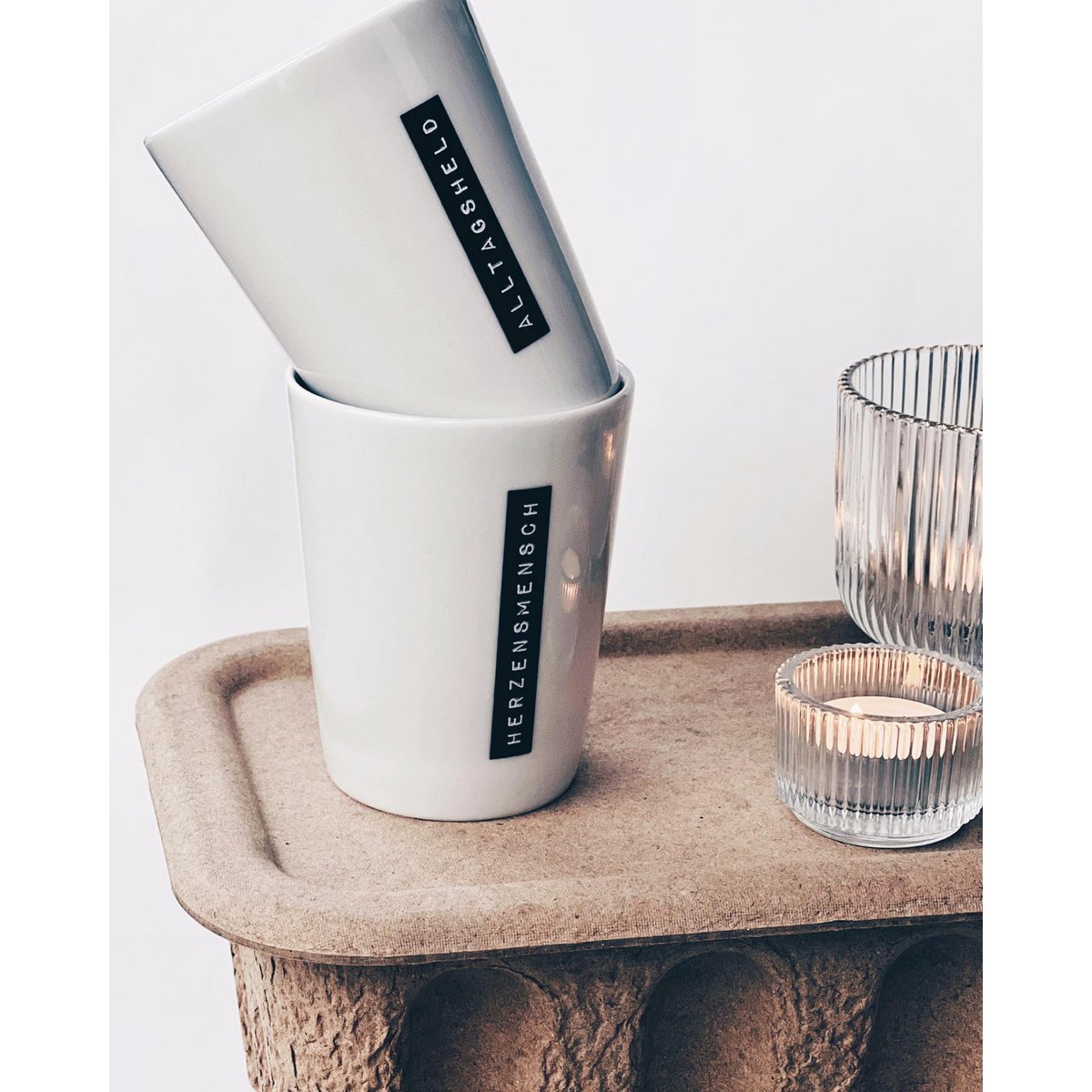 Becher Tasse Porzellan Herzensmensch - For You -  Soulmate - Alltagsheld - Bitte lächeln - Ciao Kakao - Teatime - But first coffee - Workmode - Weekenmode - Muntermacher