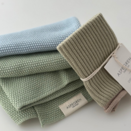 Knitted Kitchen Towel – Solid – Tender Green