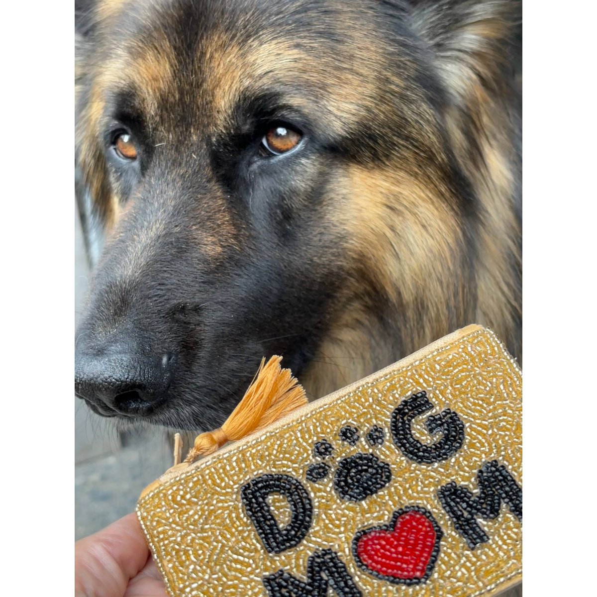 Handcrafted Beaded Dog Mom Pouch * Gift *