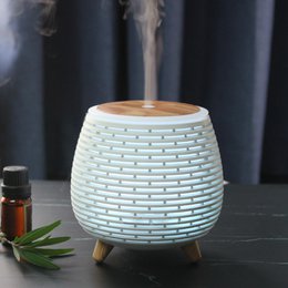 USB Ultrasonic Diffuser – Lina – Flerfarvet LED-belysning – Moderne og diskret – Dekorationsgave-idé