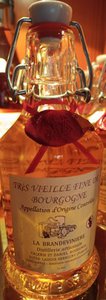 Old Fine de Bourgogne AOC 42° Ambachtelijke distilleerderij van Ladoix in 5 cl