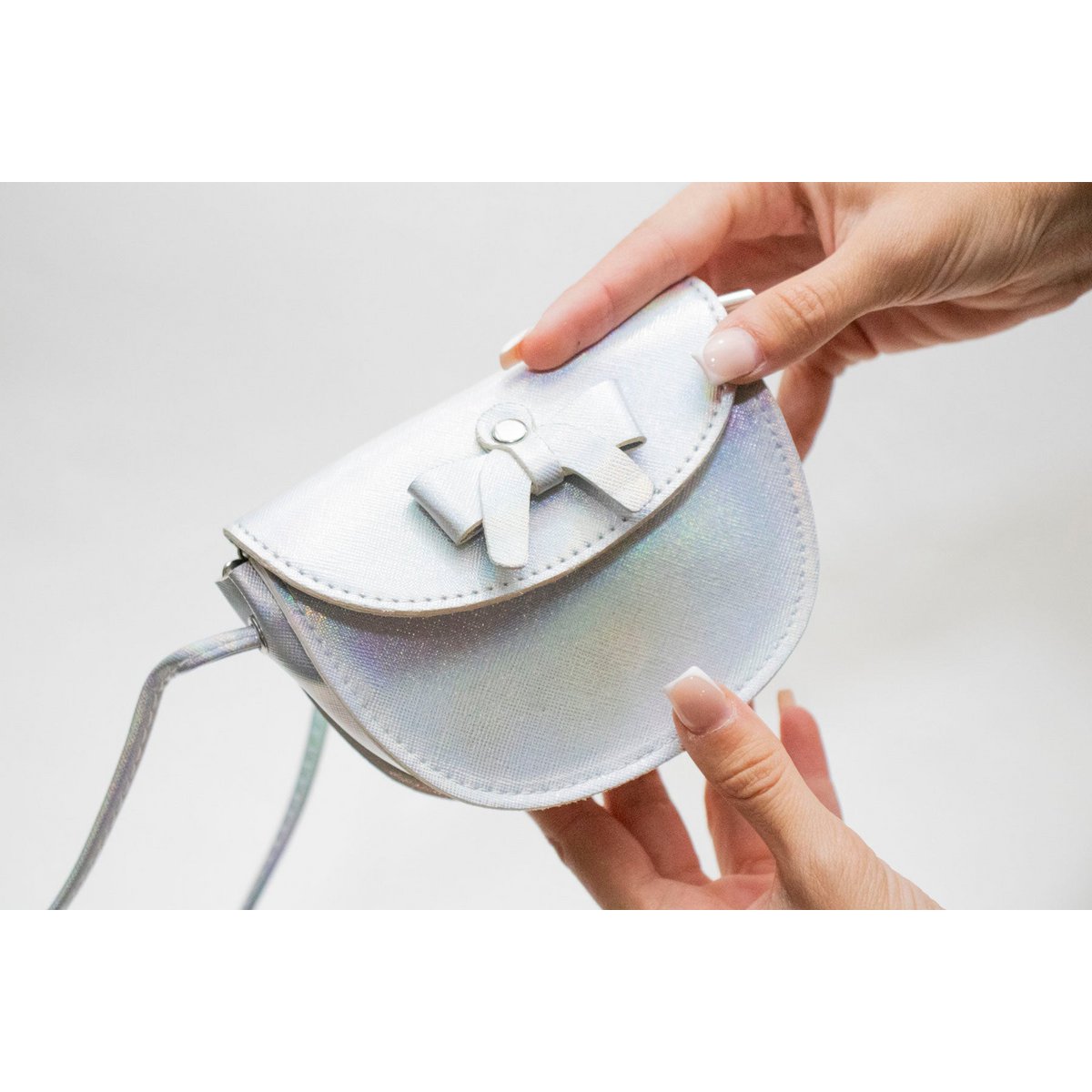 Louise Neon silver gray shoulder bag