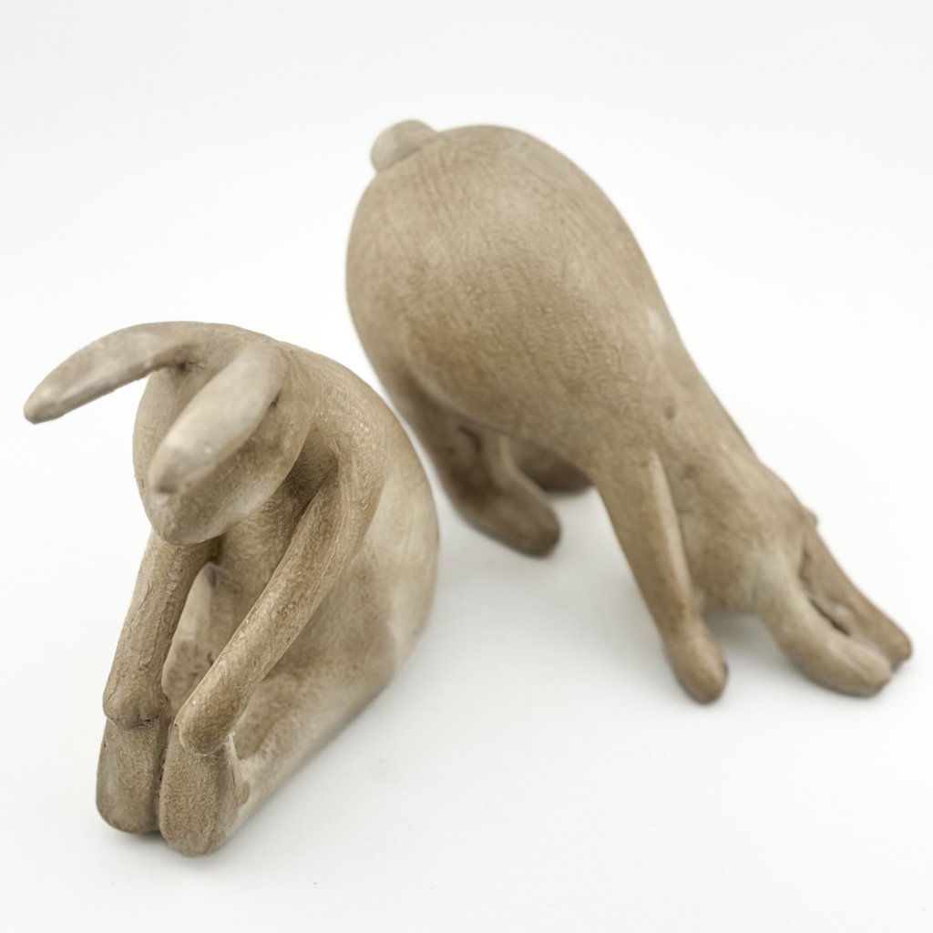 Pottery ornament rabbit yoga beige