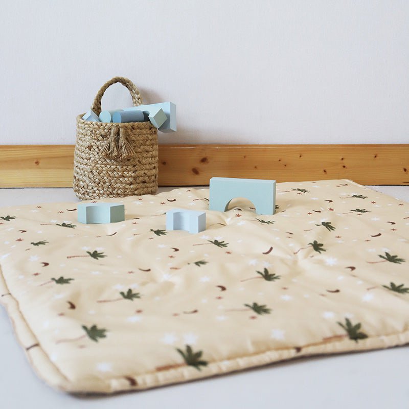 JAIPURY baby rest mat printed with small palm trees