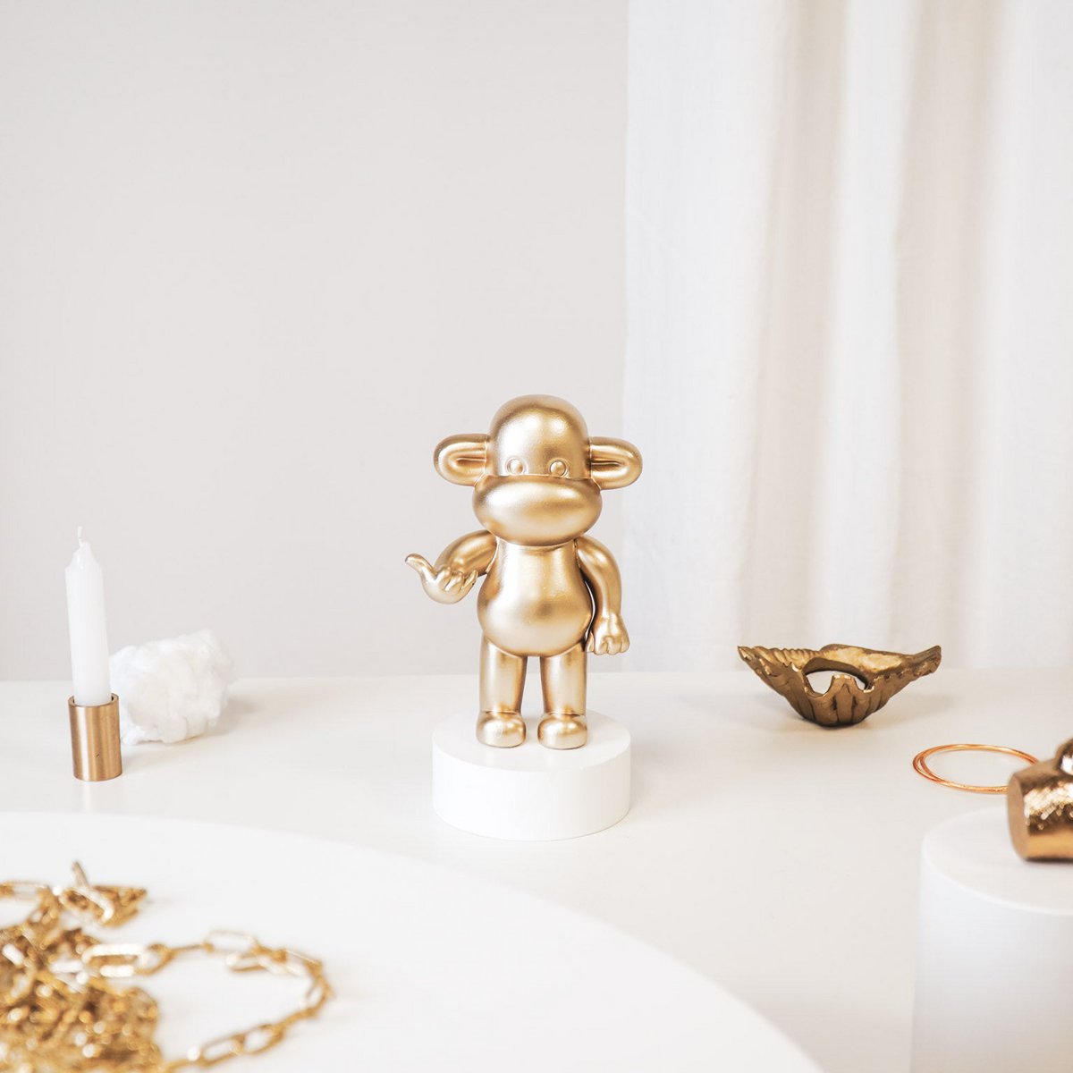 Ornament - Hæng Monkey Figurin 'The Legend' - Polyresin - Gold - 11x7x19cm