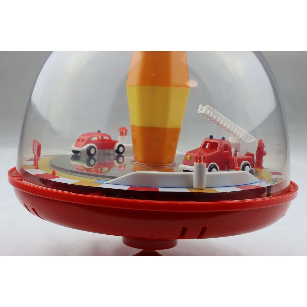Fire brigade panorama spinning top for children, with sound and moving elements, Ø 19 cm