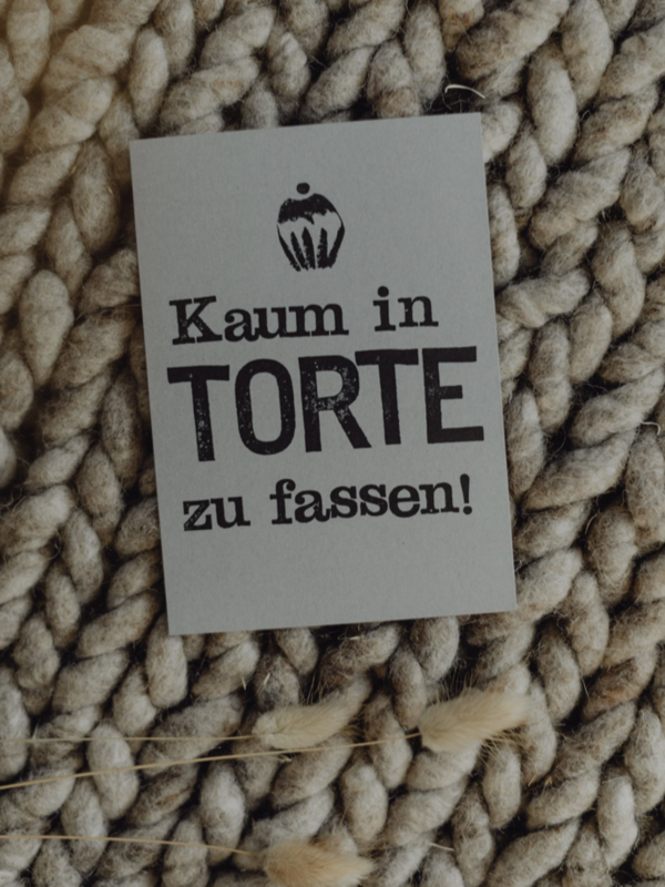 Stamped Postcard "Kaum in Torte zu fassen"