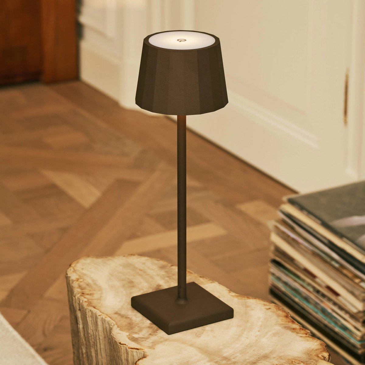 Wouter Mokkabraune wiederaufladbare Tischlampe
