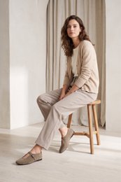 MERCHE TAUPE – Baleriny nabijane ćwiekami