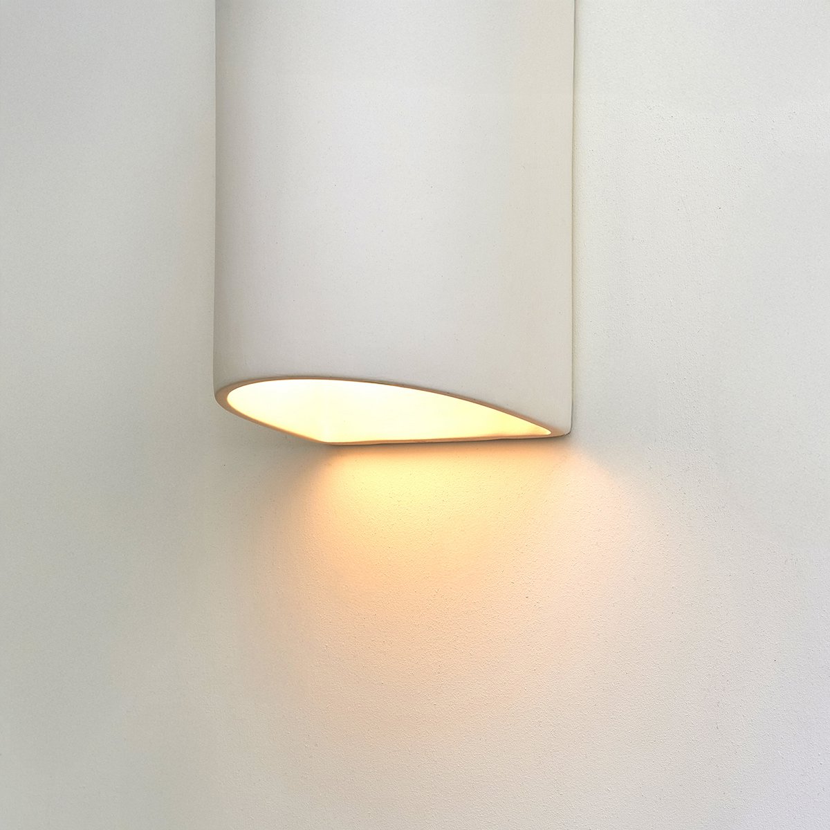 Lámpara de pared de cerámica - blanco mate