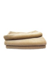 Beige de lana consciente de cuadros